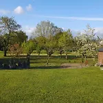 Nocleg ze śniadaniem Dans Un Ecrin De Verdure 3*