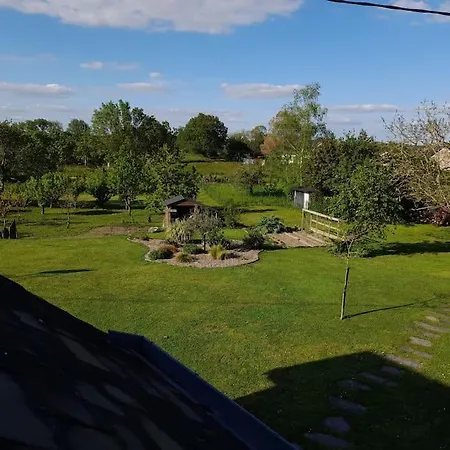 Dans Un Ecrin De Verdure Angrie