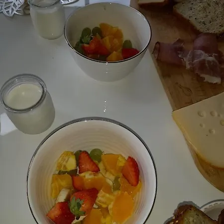 לינה וארוחת בוקר Dans Un Ecrin De Verdure 3*