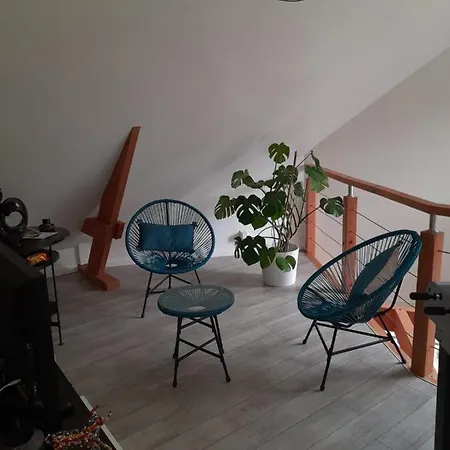 Dans Un Ecrin De Verdure לינה וארוחת בוקר Angrie