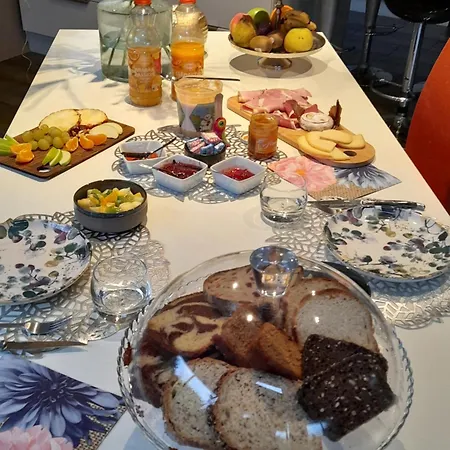 Dans Un Ecrin De Verdure 3*