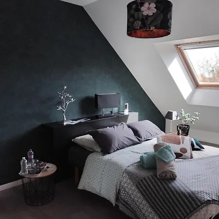 Dans Un Ecrin De Verdure לינה וארוחת בוקר Angrie