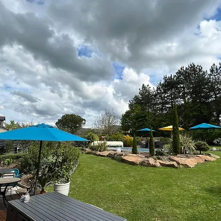 לינה וארוחת בוקר Dans Un Ecrin De Verdure