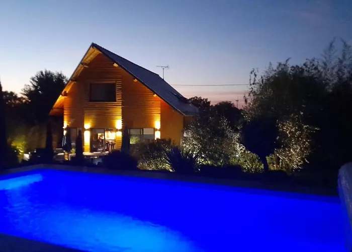 Dans Un Ecrin De Verdure Angrie